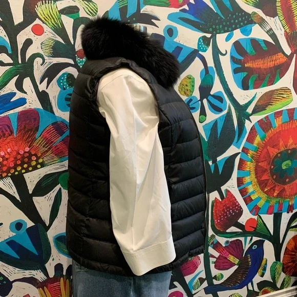 Black Dana Stein Puffer Vest with Fur Collar - Picture 3 of 7